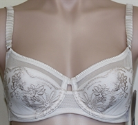 Picture of 60% off Triumph Beauty-Full Star Bra - 10142067